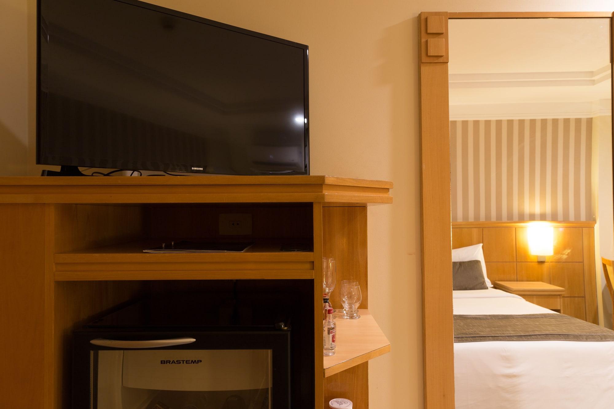 Astoria Palace 4*